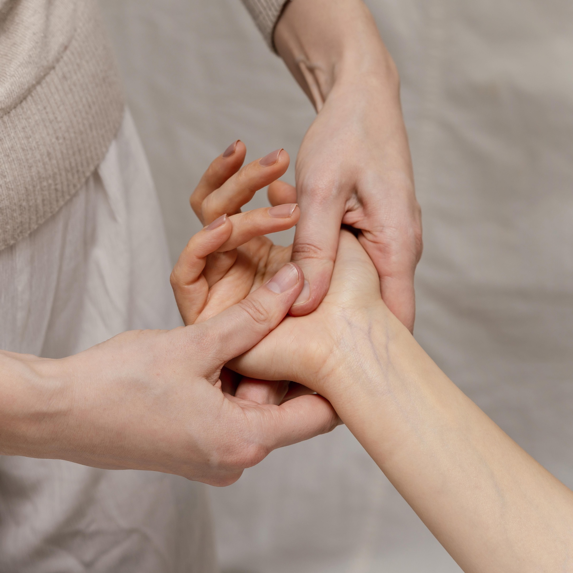 reflexologia mano